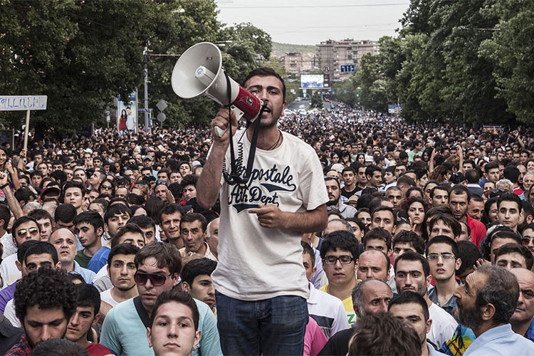 Why Russians Should Be Protesting the Same Thing as #ElectricYerevan