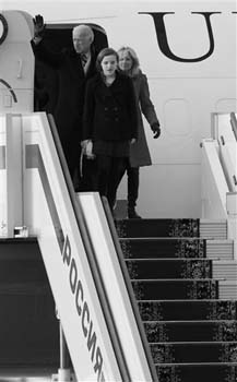Джо Байден прилетает в Москву на двухдневные переговоры 
